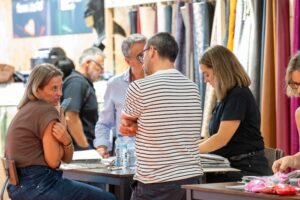 Futurmoda con compradores internacionales
