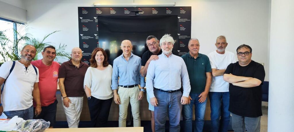 La firma por parte de AEC, UGT y CCOO del Convenio Colectivo de Hormas, Tacones, Pisos, Plantas y Cuñas de Plástico incluye mejoras para las industrias de componentes del calzado en la provincia de Alicante