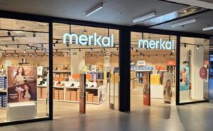 Merkal avanza en su expansión con una tienda en Barakaldo
